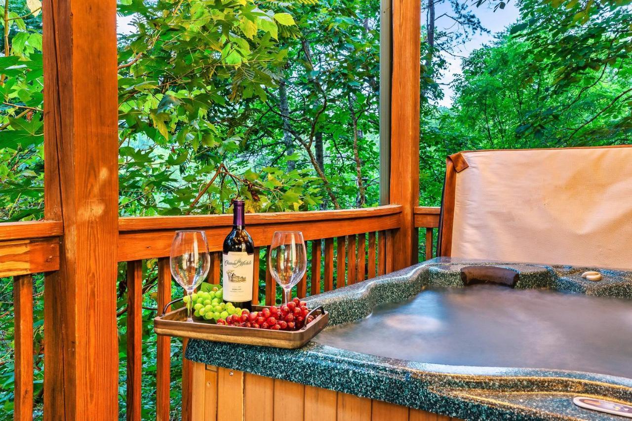 Cozy Log Cabin!! In Heart Of Pf & Close To The Smokies Pigeon Forge Extérieur photo